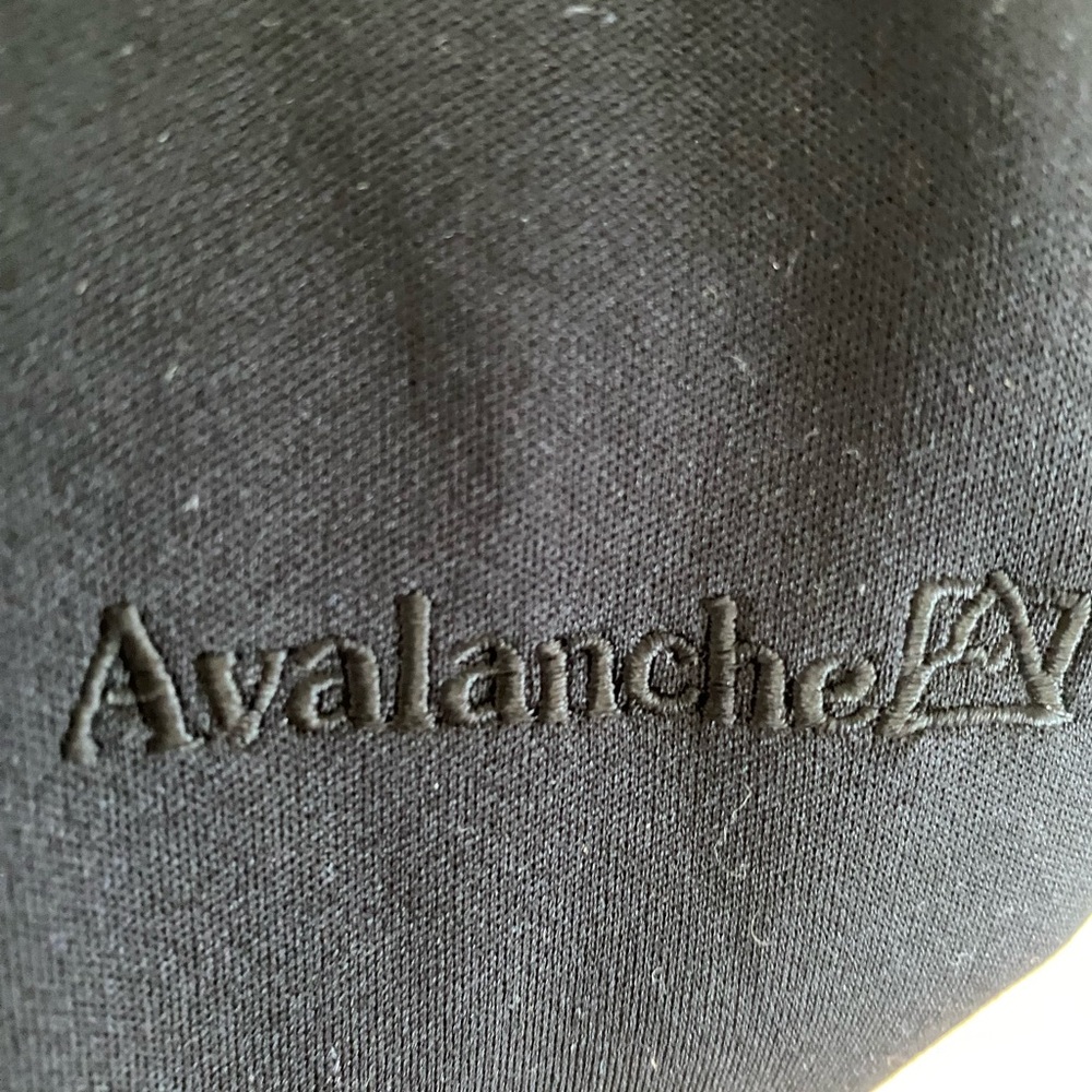 Avalanche Black Jacket Size Small - image 5